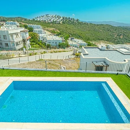 فيلة Zuma Private Pool & *