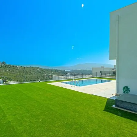 Zuma Private Pool & Bodrum